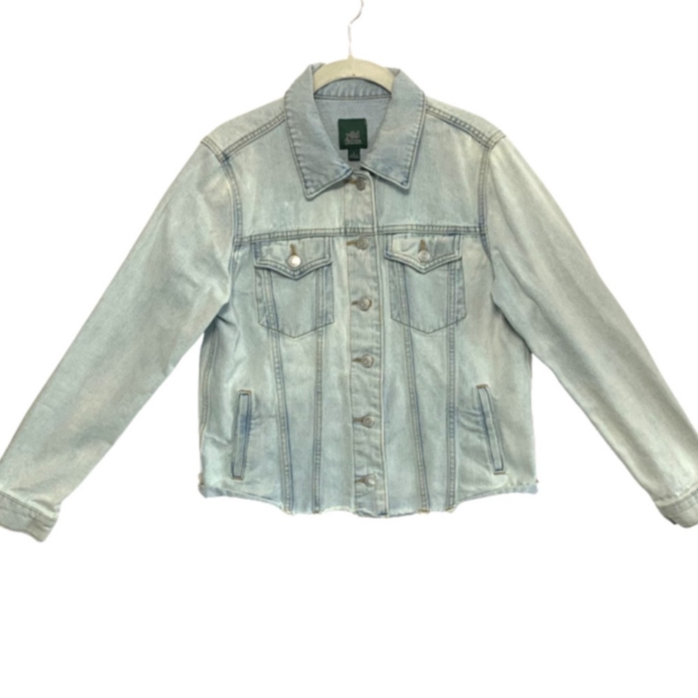 Wild Fable Light / Acid Wash Denim Jacket